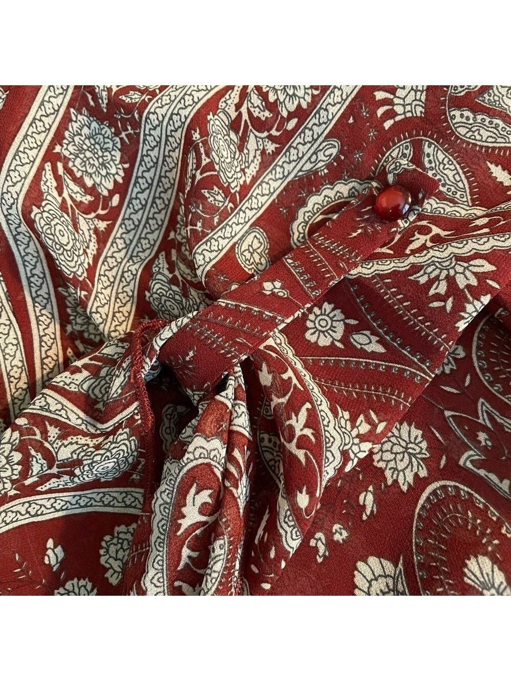 Pasley Print  Blouse - Picture 3 of 3